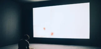 Sådan ændrer du projektionsstørrelsen på Samsung The Freestyle