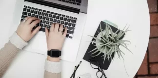 Sådan aktiverer du mørk tilstand i Google Docs